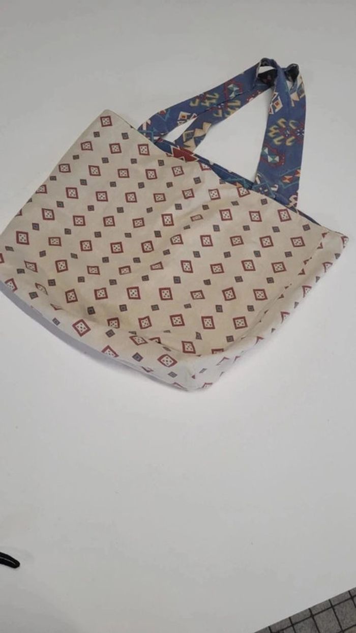 Joli tote bag réversible en coton vintage upcycling - photo numéro 3