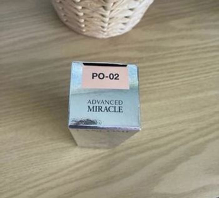 Fond de teint essence Miracle Lancôme - photo numéro 4