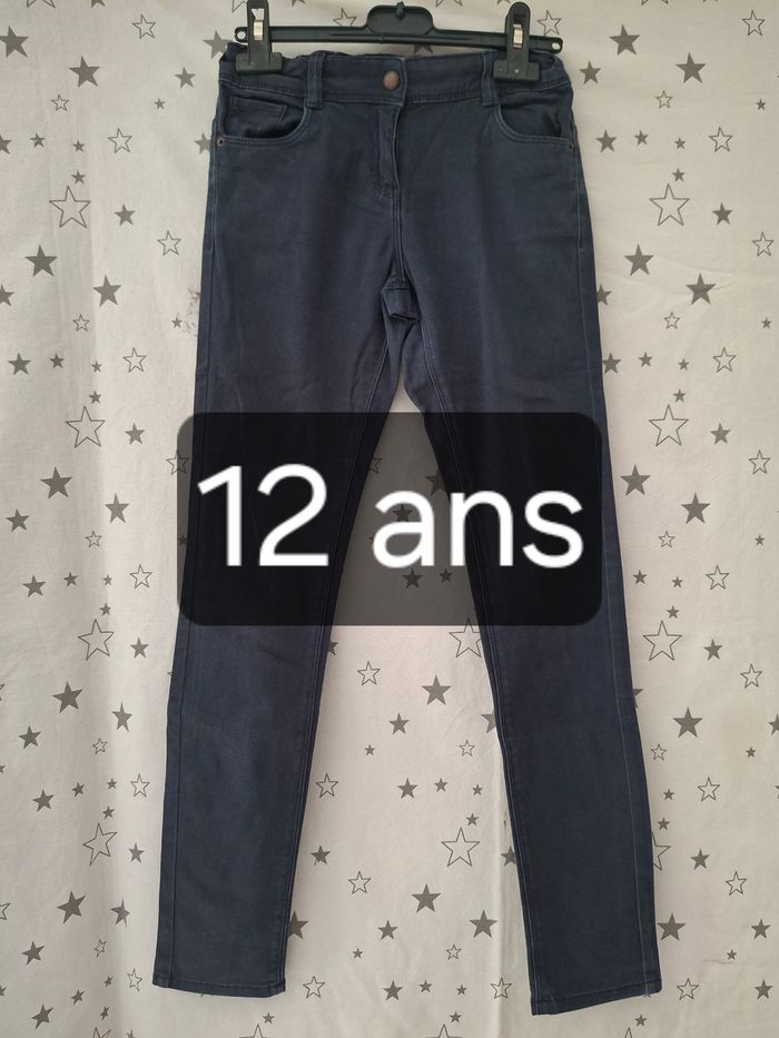 Jeans bleu marine Slim fit réglable bouton pression 12 ans Kiabi