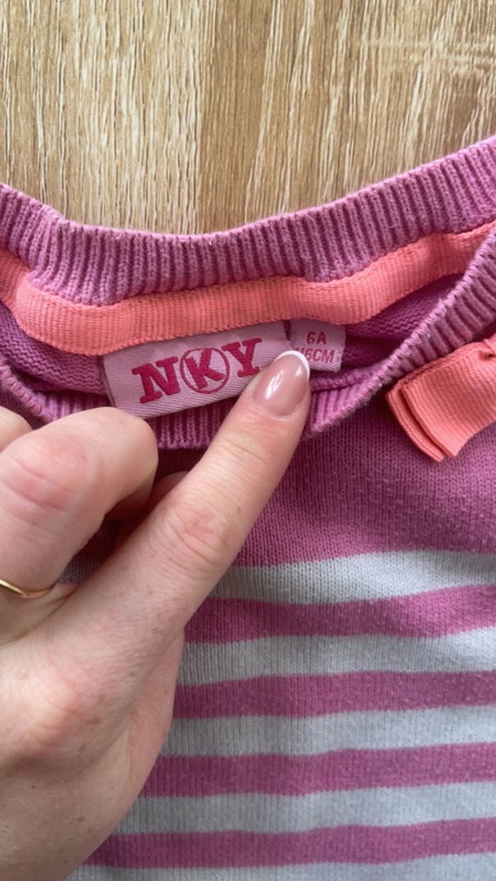 Pull 6ans - photo numéro 2