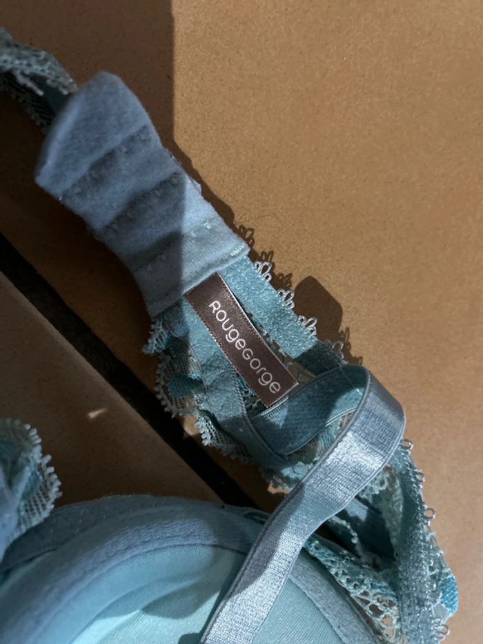 Soutien-gorge - photo numéro 3