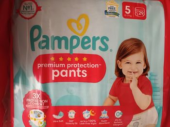 Pampers premium pant taille 5