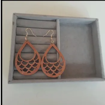 boucle d'oreille
