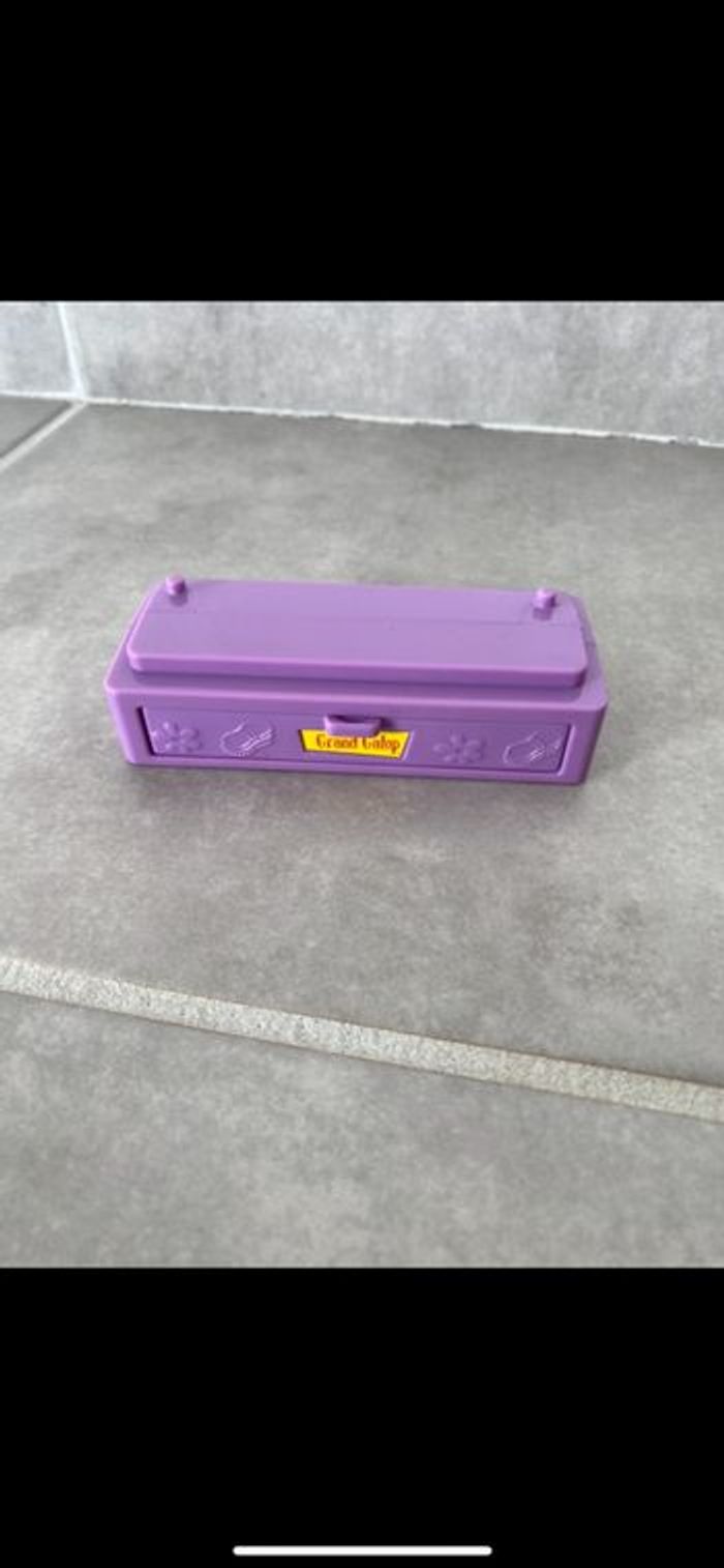 Peigne et rangement pour chevaux - photo numéro 4