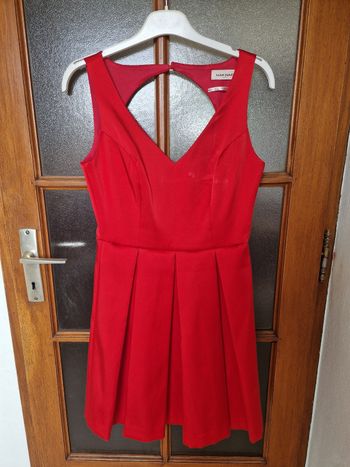 Robe rouge nafnaf
