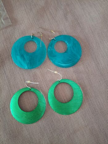 Lot de 2 créoles neuves - été - zara