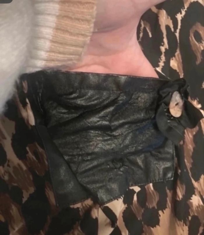 Tunique grande taille TRÈS BON ÉTAT couleur noir et marron. - photo numéro 3