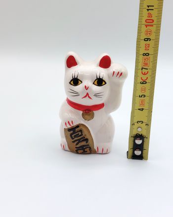 Petite figurine chat porte bonheur Maneki Neko céramique 8 cm collection