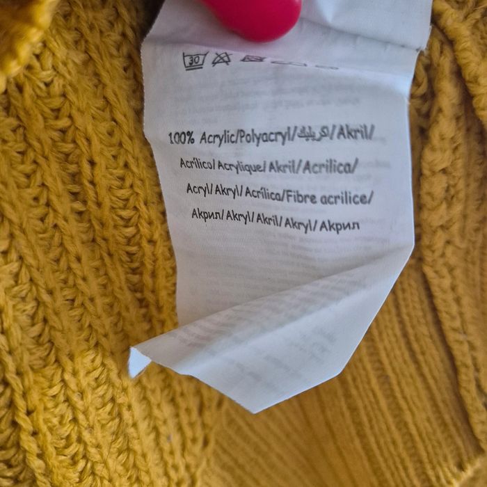 Pull en maille jaune moutarde - Pimkie - Taille S : 36 - 38 - photo numéro 5