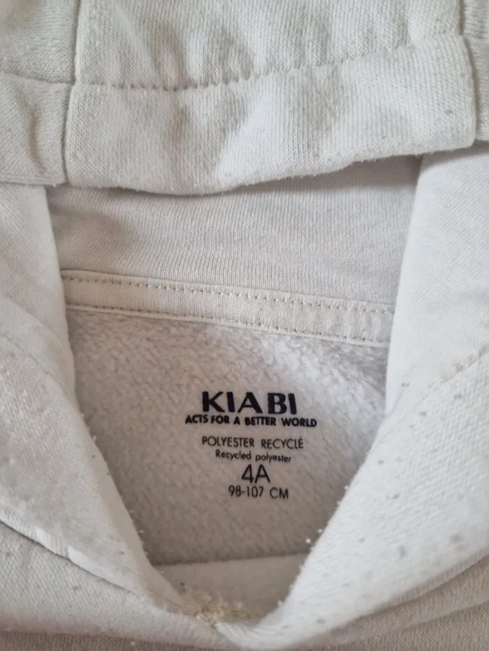 Sweat à capuche fille - 4 ans 🎉 - photo numéro 2