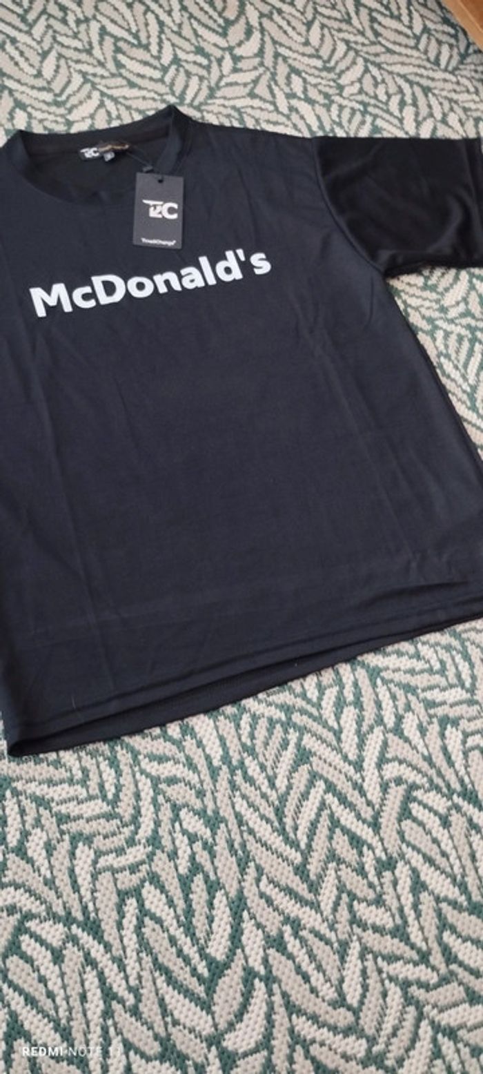 Teeshirt inscription