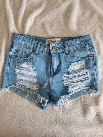 Superbe short .