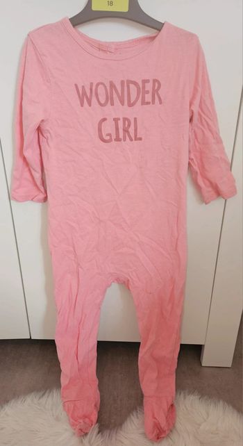 Pyjama 1 pièce rose Wonder Girl – TEX – 18 mois – pieds antidérapants