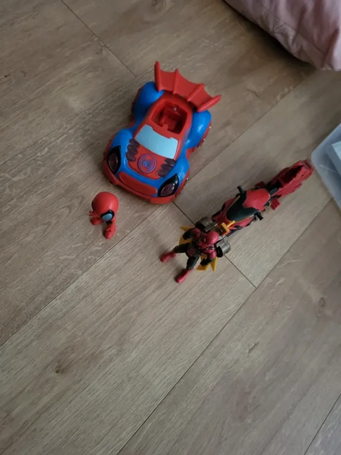 Lot jouets spiderman - photo numéro 4