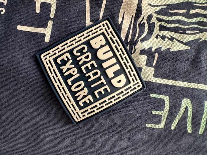 T-shirt manches courtes minecraft bleu/vert taille 8 ans neuf avec étiquette - photo numéro 4