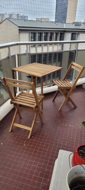 Table et chaises pliables