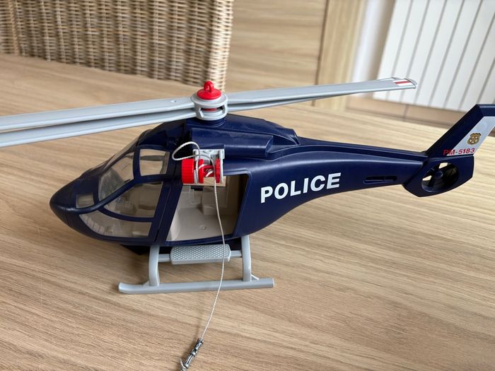 Lot de deux hélicoptères - photo numéro 2