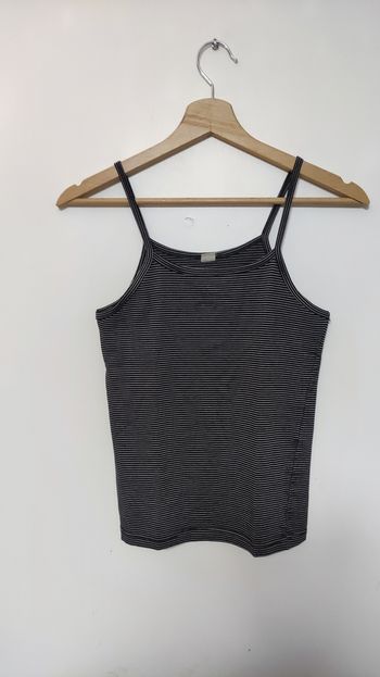 Débardeur a rayures fines bretelles