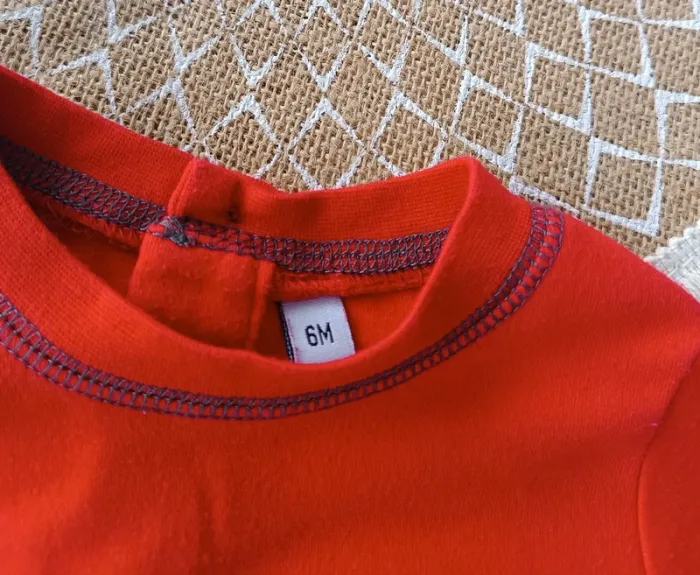 Lot Tee shirt manches longues bébé garçon taille 6 mois - photo numéro 5
