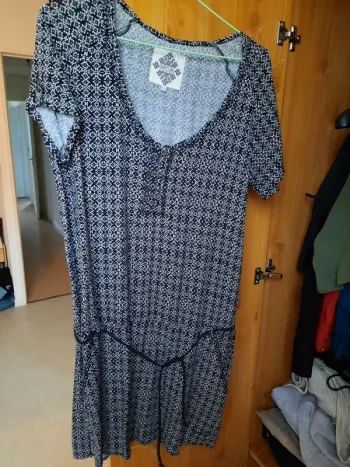 Robe légère avec poches