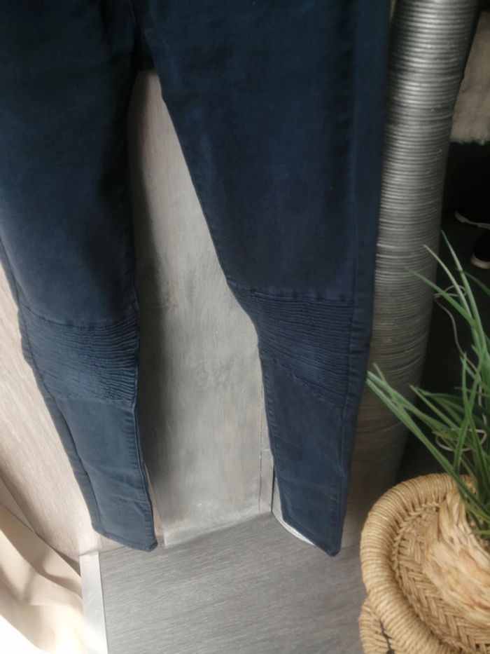 Jean XS - photo numéro 3
