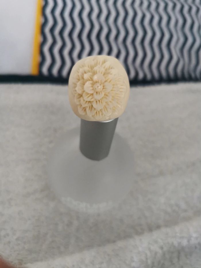 Bague en os artisanale