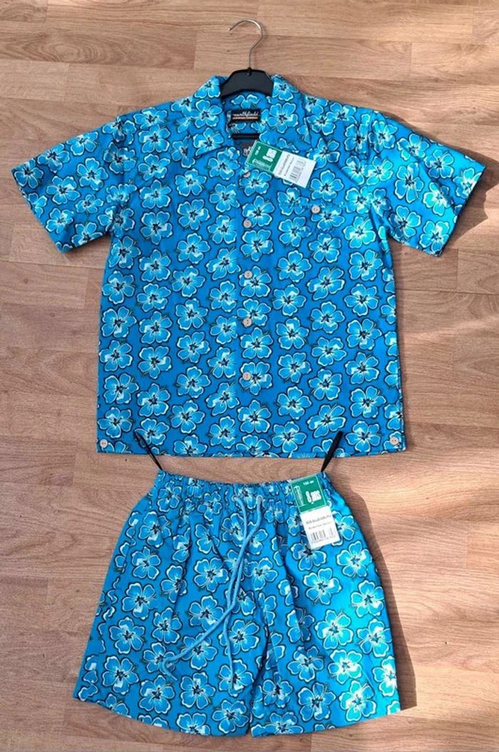 Short + chemise fleuri 8 ans