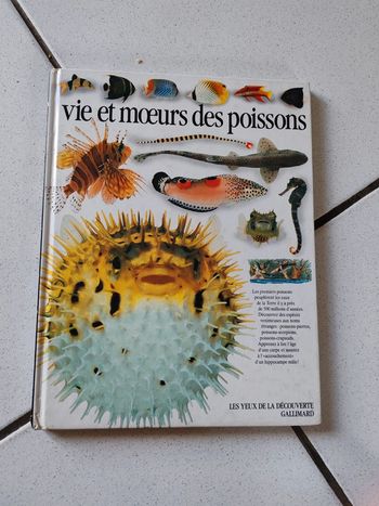Livre vie et mœurs des poissons