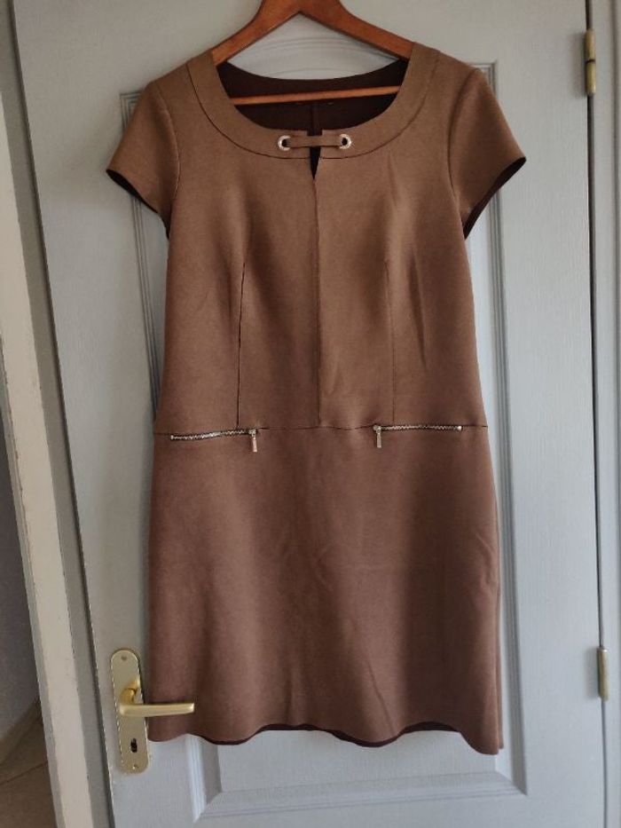 Robe marron