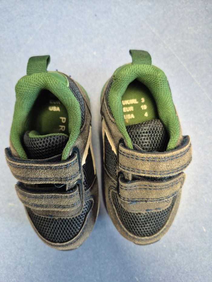 basket enfant taille 19 - photo numéro 2