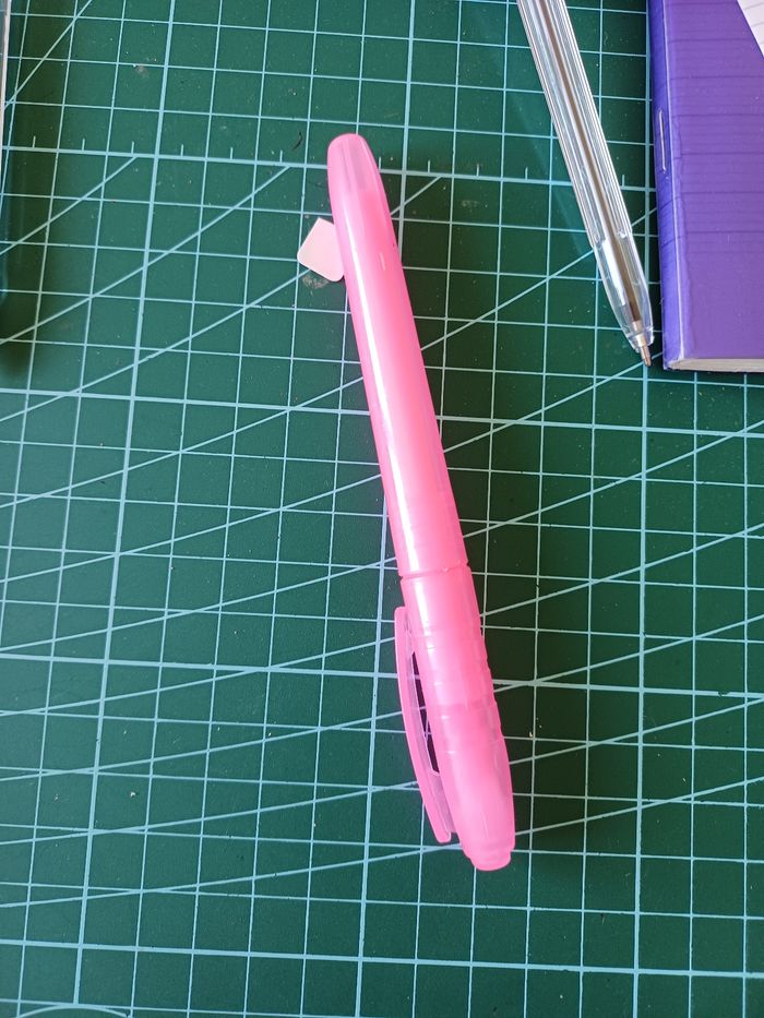 Surligneur rose