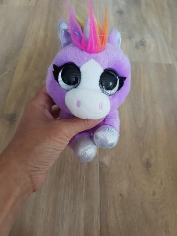 Peluche licorne violet