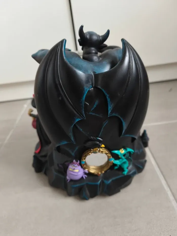 Boule à neige musicale Disney Villains Grim Grinning Ghosts - photo numéro 3