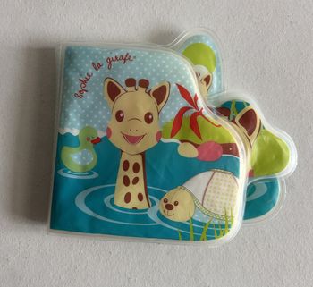 livre de bain sophie la girafe