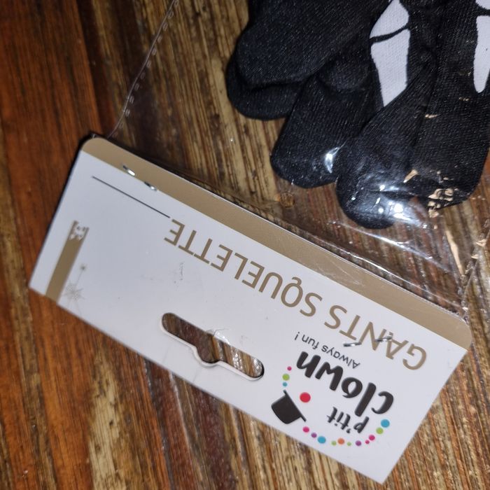 gants HALLOWEEN Squelette 🎃 NEUF 🎃 - photo numéro 2