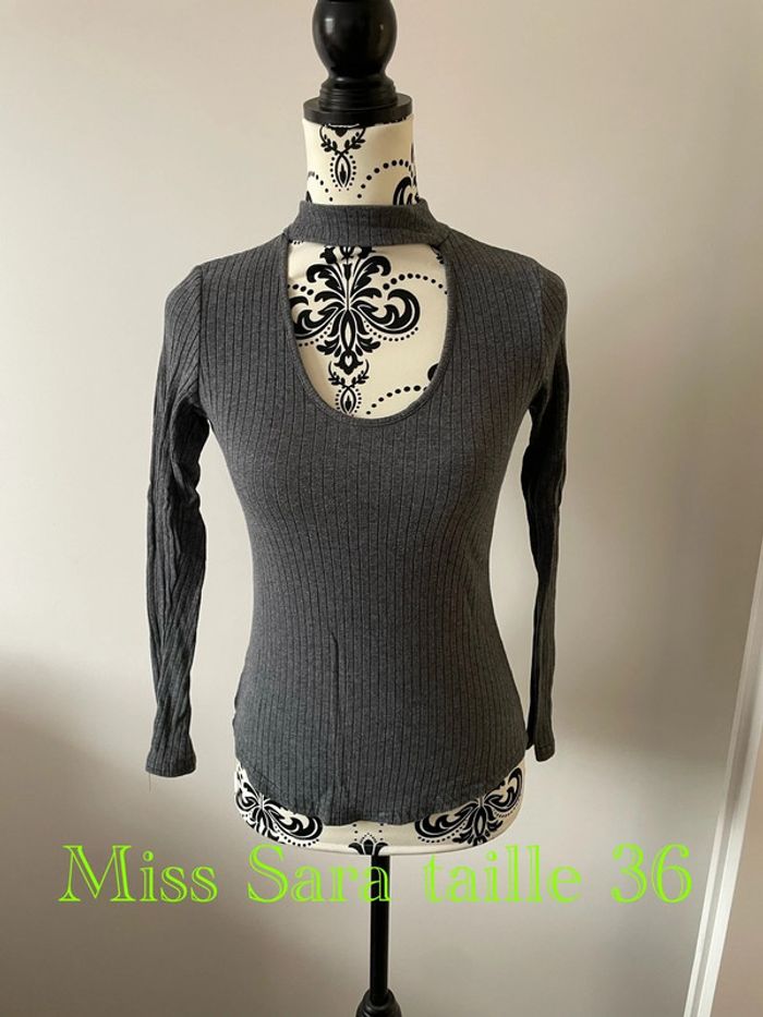 T-shirt à manches longues col montant gris a cotes miss sara taille 36