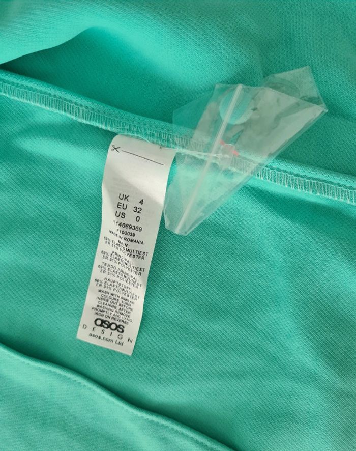 Robe neuve dos nue taille 32 - photo numéro 5