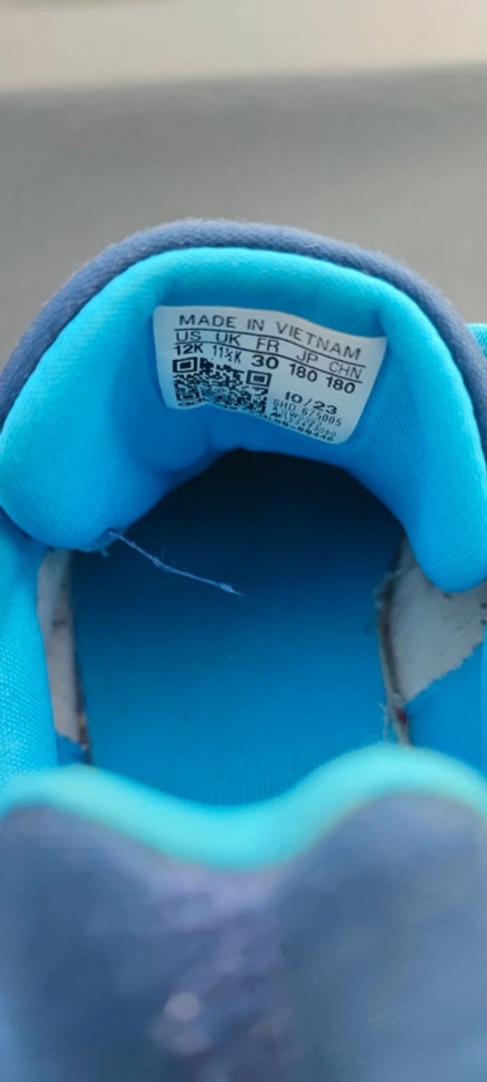 Paire de baskets Adidas T30 - photo numéro 4