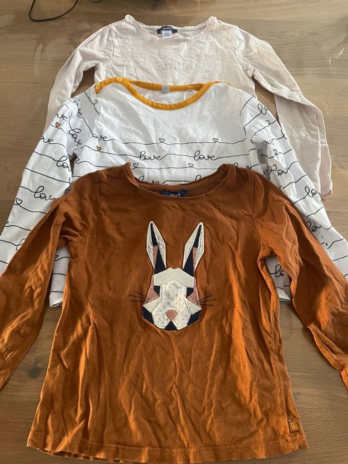 Lot tee shirts fille 5 ans - photo numéro 3