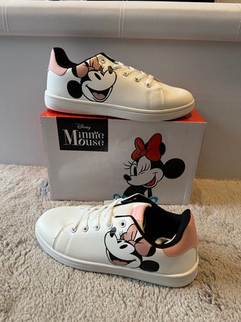 Basket Minnie mouse taille 39