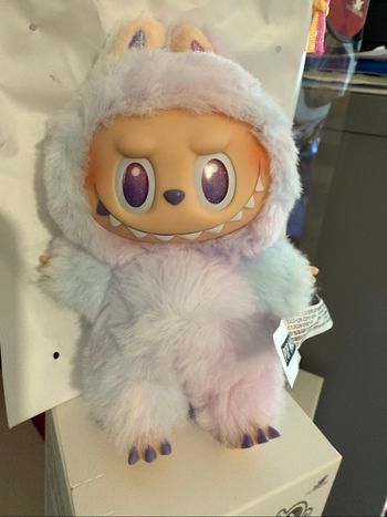 Labubu Big Into Energy - Luck