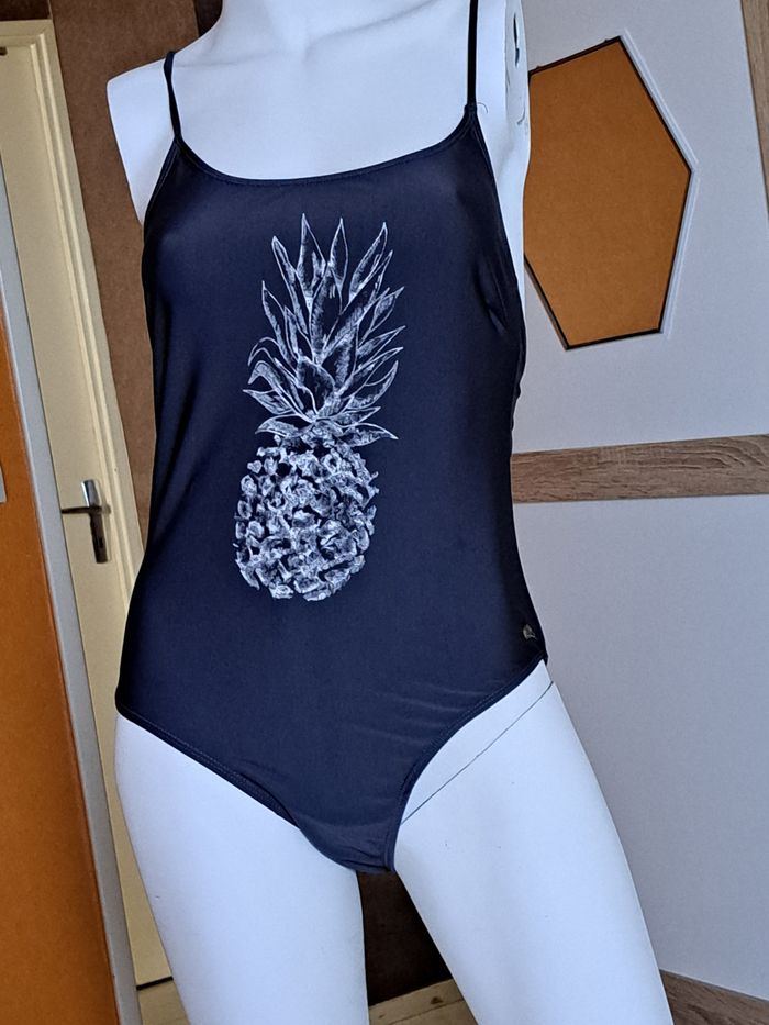 Maillot de bain Neuf - photo numéro 3