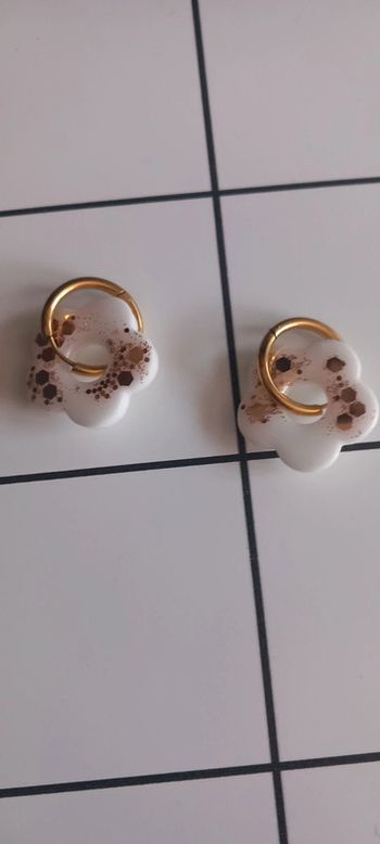Créoles + fleurs