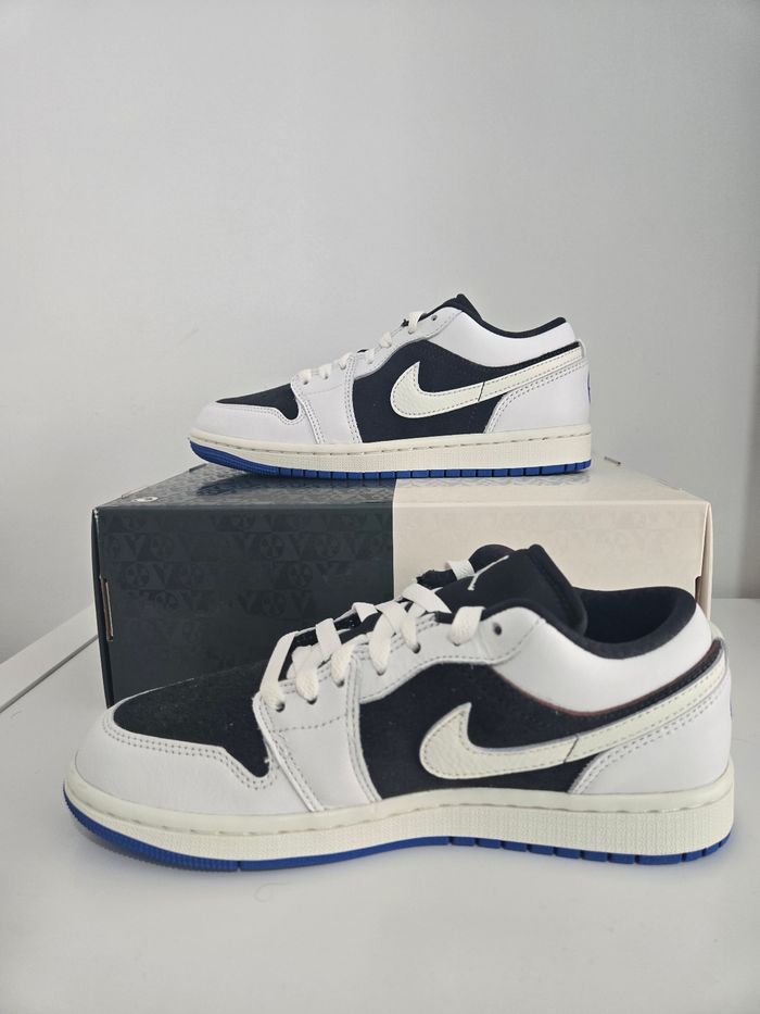 Nike Jordan 1 low taille 38 neuves blanc noir crème - photo numéro 2