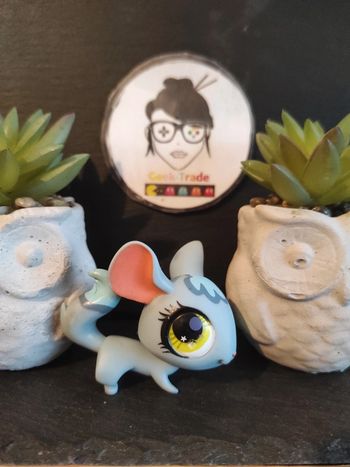 My Littlest Petshop LPS Pet Shop Chinchilla 2765 #geektradelpschinchilla