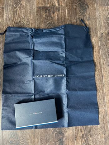 Tommy hilfiger