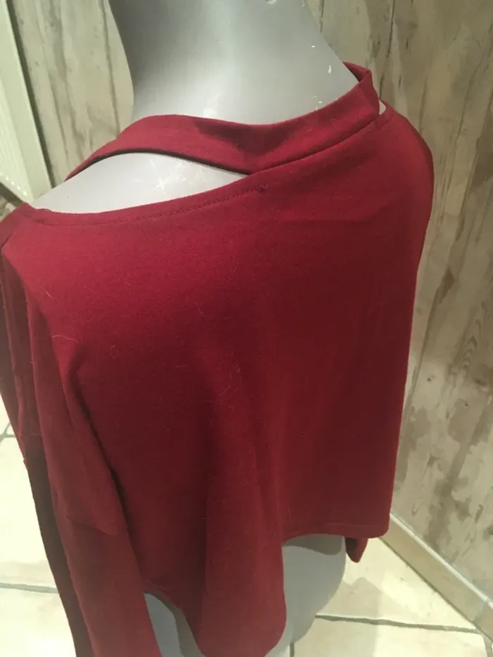 Joli tee shirt manches longues crop top Shein 38/40 - photo numéro 3