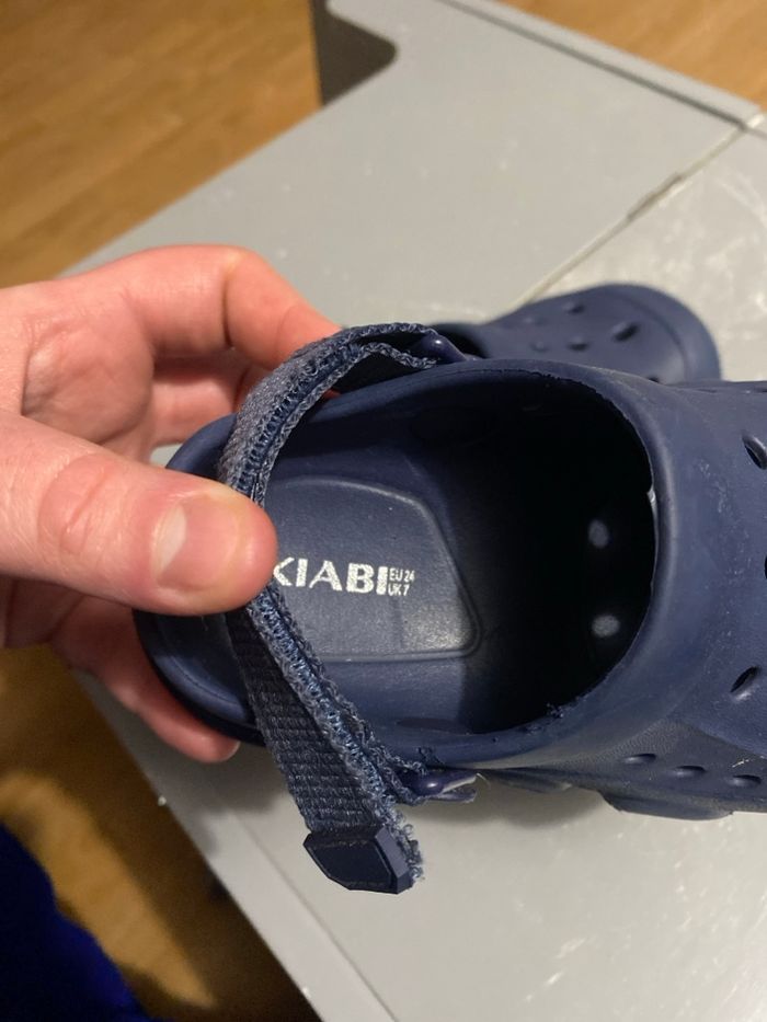 Crocs kiabi bleu marine (taille 24) - photo numéro 2