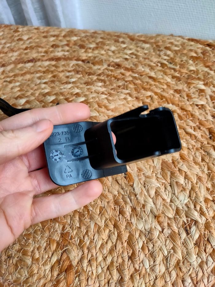 Guide ISOFIX universelle - photo numéro 3