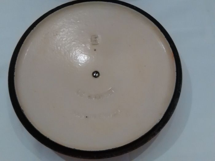 Ancienne cocotte le creuset n° E - photo numéro 8